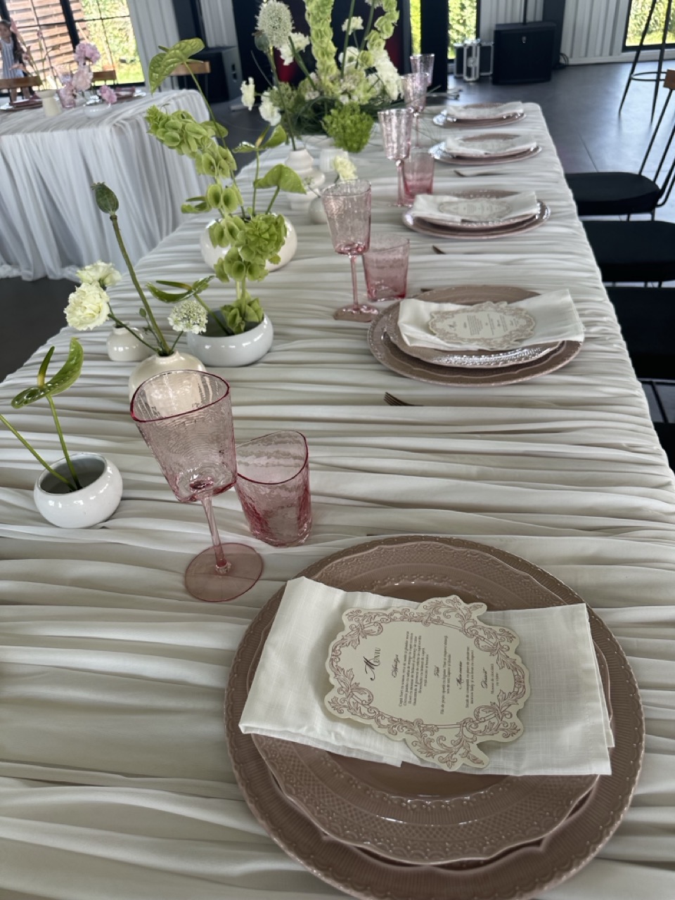 Masă elegantă pentru eveniment